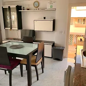 Borras & Roca Plana, Fronte Mare Appartamento Es Pujols