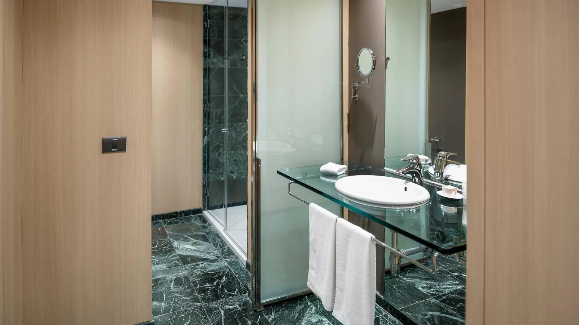 Ac Hotel Malaga Palacio By Marriott