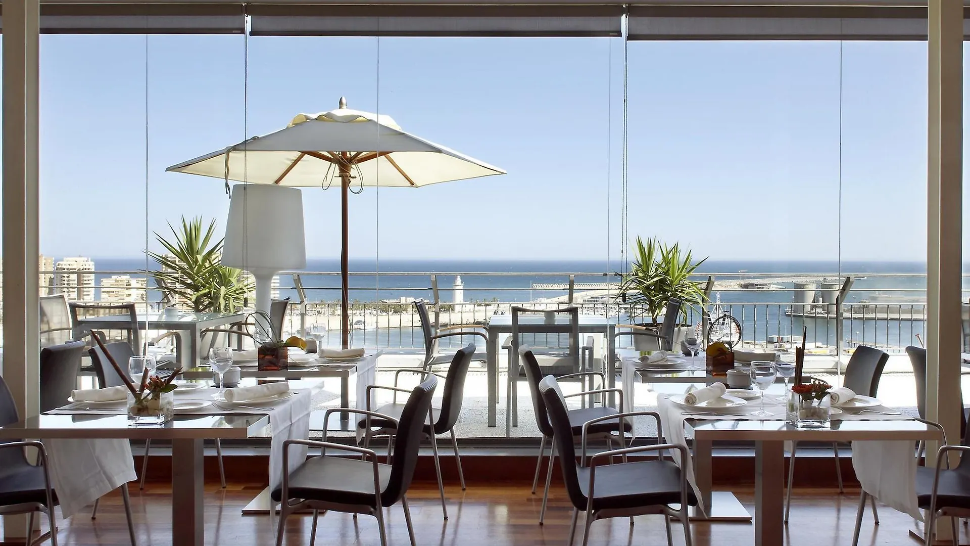 Ac Hotel Malaga Palacio By Marriott