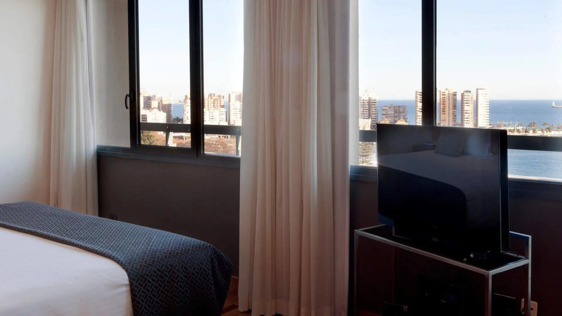 ****  Ac Hotel Malaga Palacio By Marriott Spanyolország