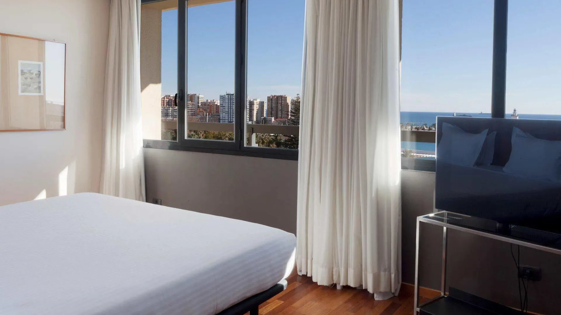Ac Hotel Malaga Palacio By Marriott